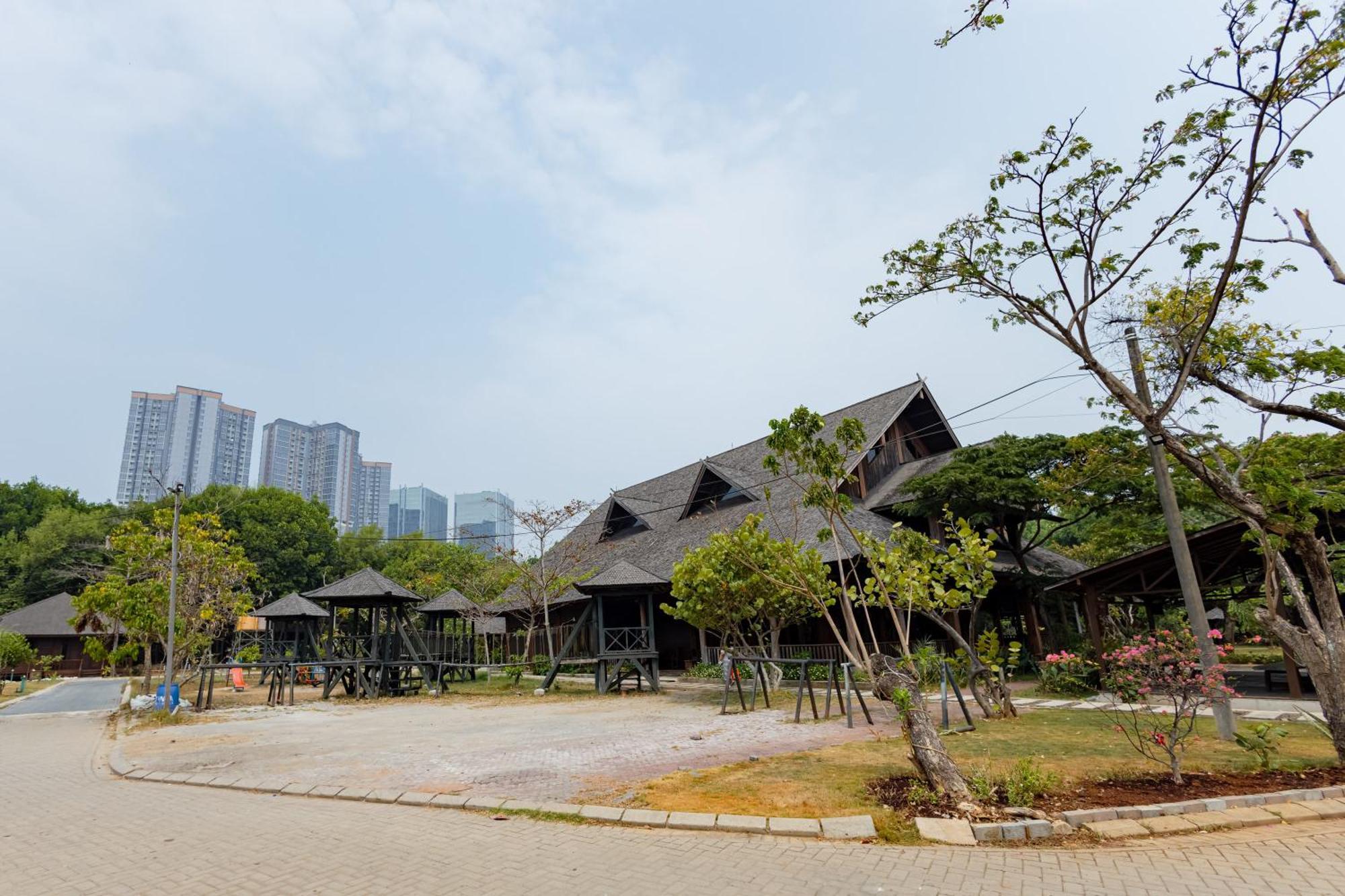 RedDoorz Resort @ Taman Wisata Mangrove Jakarta Exterior foto