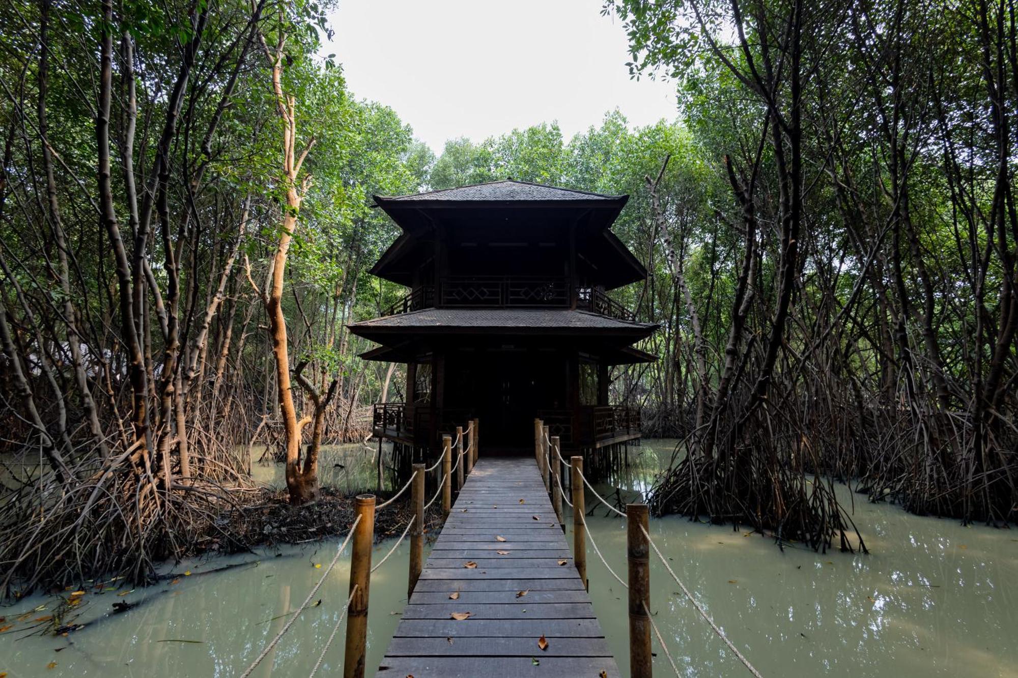 RedDoorz Resort @ Taman Wisata Mangrove Jakarta Exterior foto