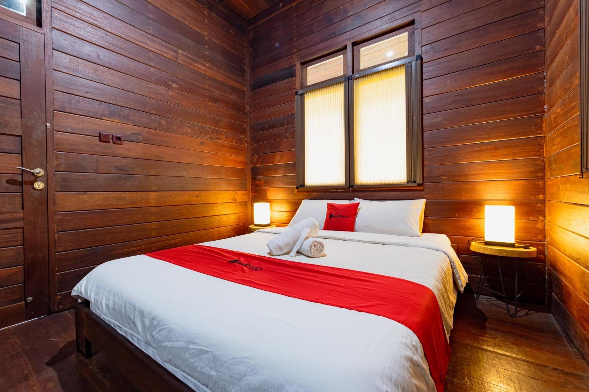 RedDoorz Resort @ Taman Wisata Mangrove Jakarta Exterior foto