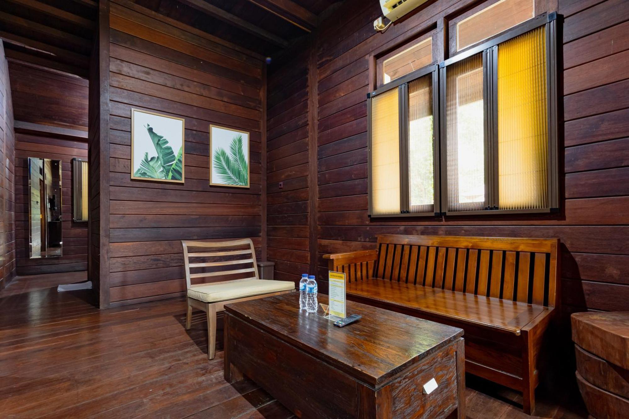 RedDoorz Resort @ Taman Wisata Mangrove Jakarta Exterior foto